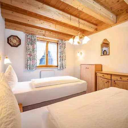 Hildegard Der Steinbock Sommerwohnung Winterferienhaus