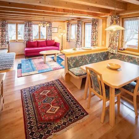 Hildegard Der Steinbock Sommerwohnung Winterferienhaus * סן אנטון